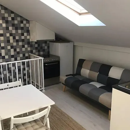 Apartment Cozy With A Terrace In The Heart Nazaré